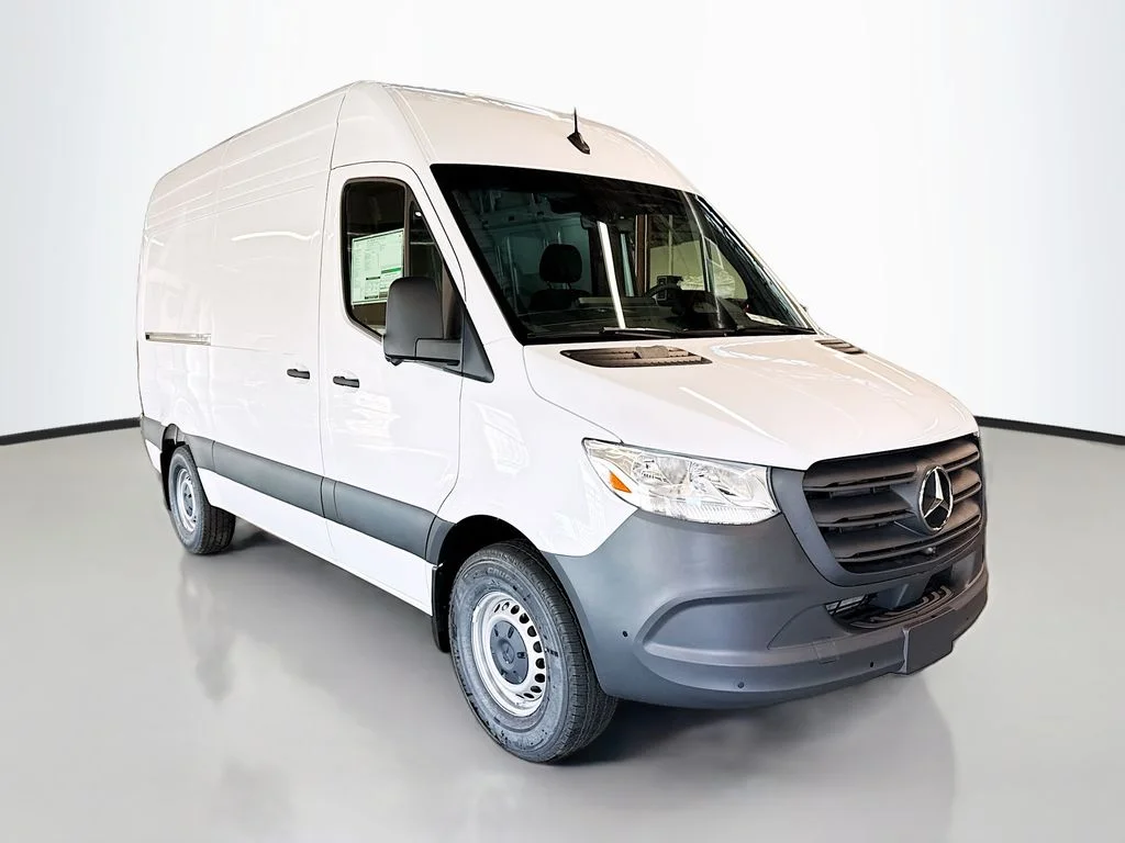 New 2026  Mercedes-Benz  image 7