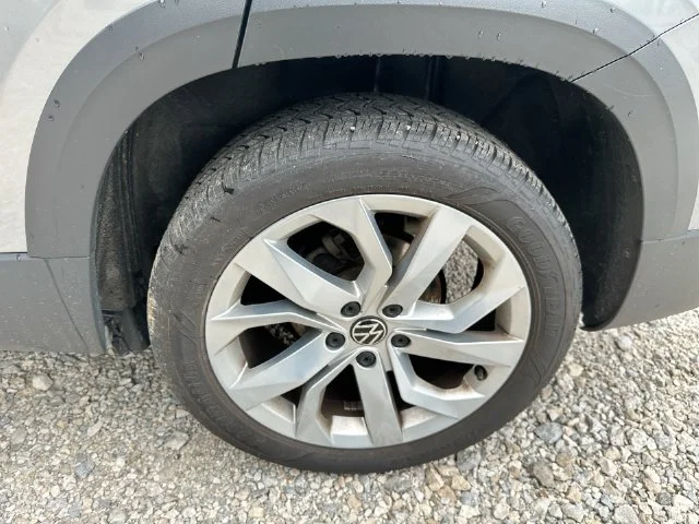Certified Used 2023 Silver Volkswagen 1.5T SE image 48