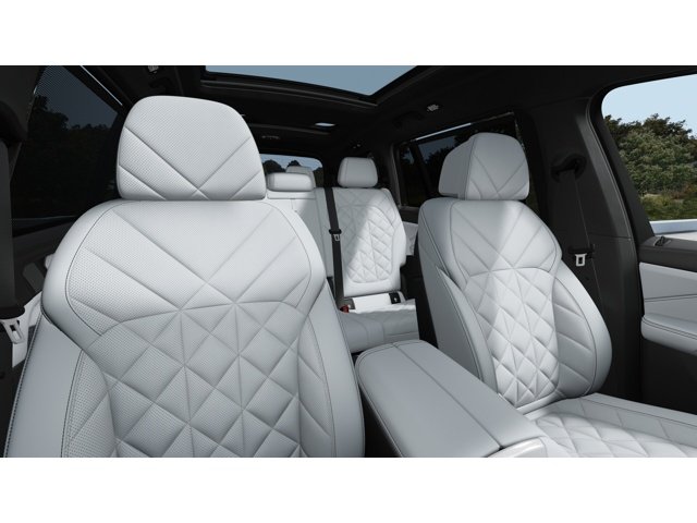 New 2027 Carbon Black Metallic BMW X7 40i image 11