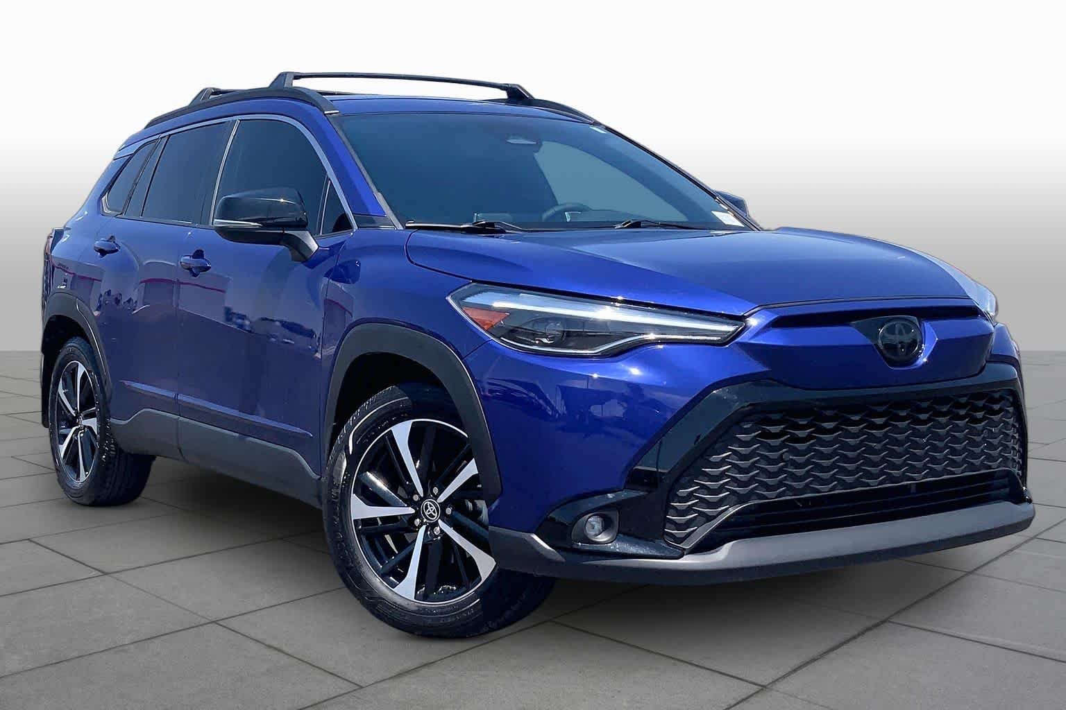 Used 2025 Blue Crush Metallic Toyota Hybrid XSE image 3