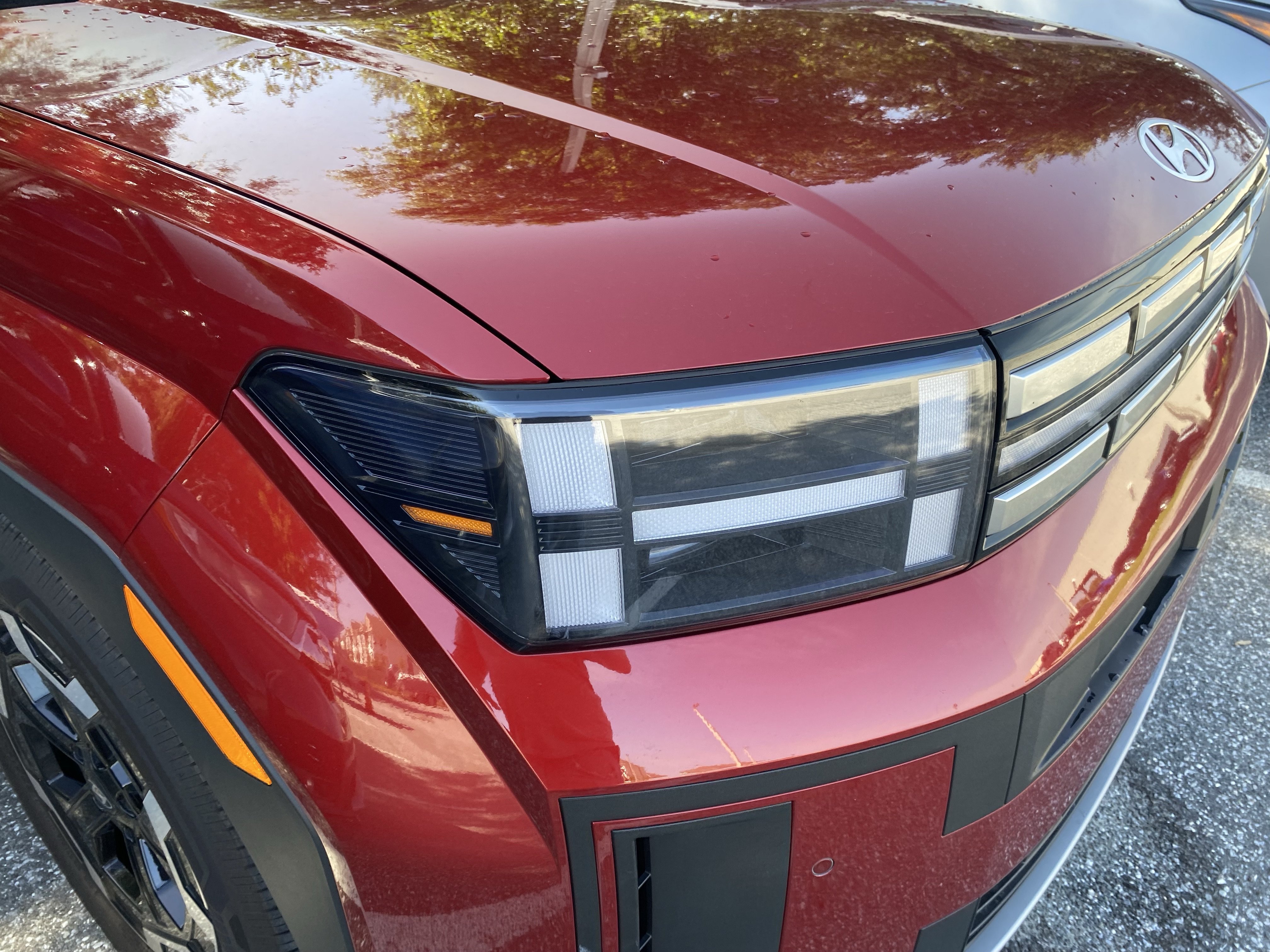 Used 2025 Ultimate Red Hyundai SEL image 4