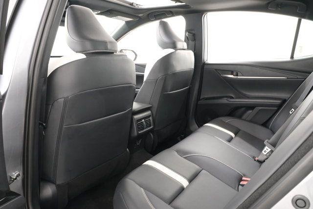 Certified Used 2025 PRECIOUS METAL Toyota  image 56