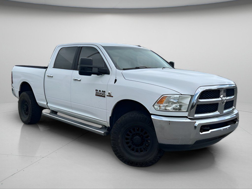 Used 2014 Bright White Clearcoat Ram SLT image 2