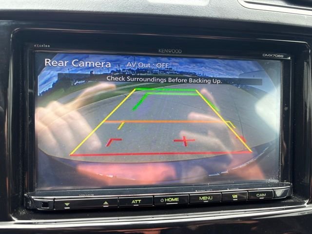 Used 2018 Dark Gray Metallic Subaru Base image 25