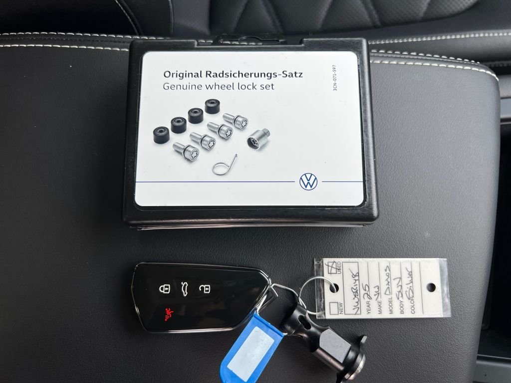 2025 Volkswagen Atlas SE - Photo 27