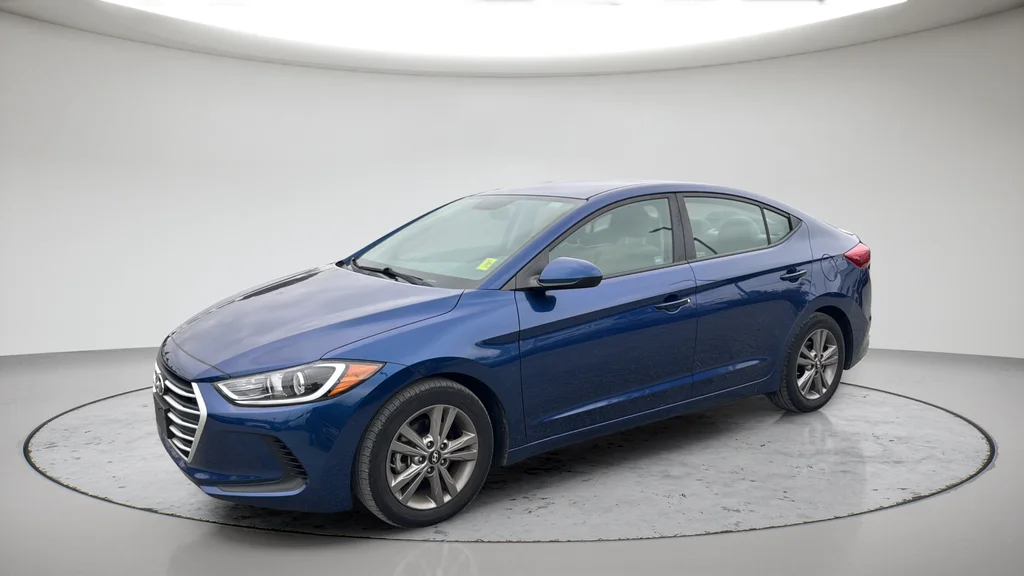 Used 2018 Blue Hyundai SEL image 12