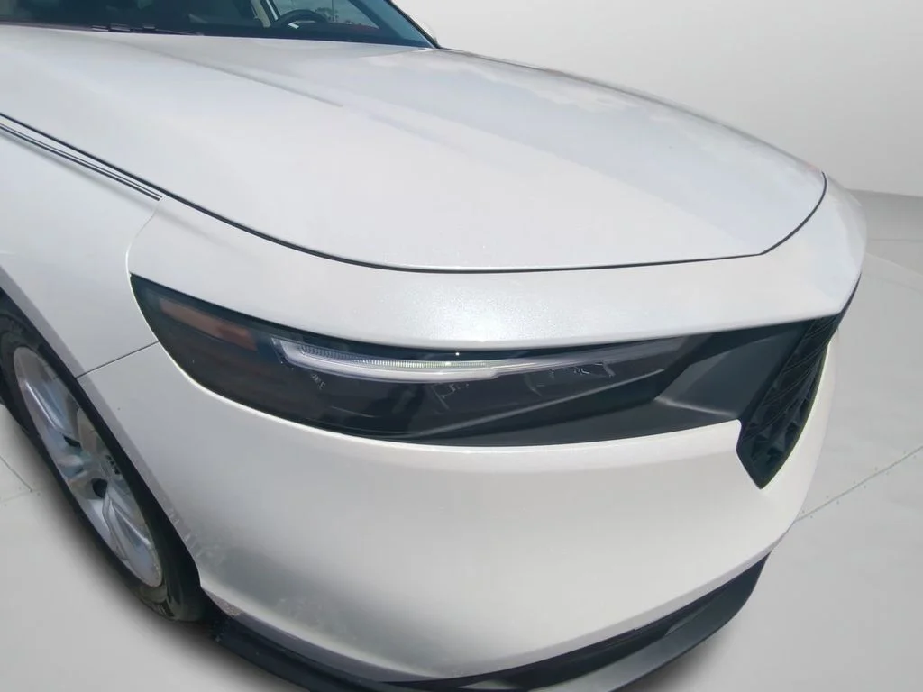 New 2026 Platinum White Pearl Honda LX image 51