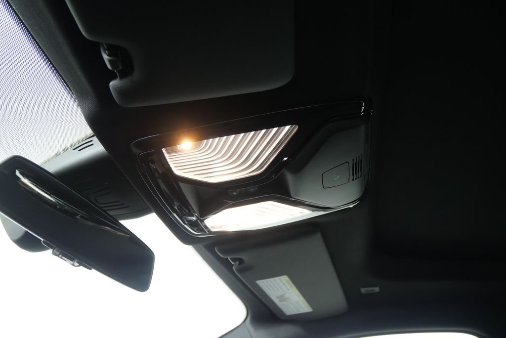 2025 BMW 4 Series 430i - Photo 21