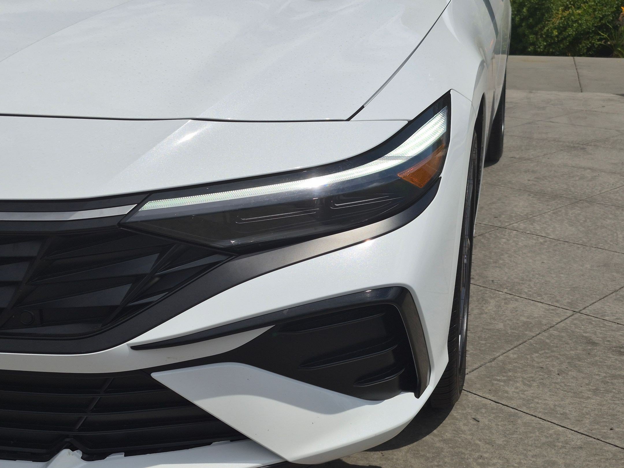 2026 Hyundai Elantra Limited - Photo 11