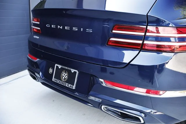 Used 2021 Adriatic Blue Genesis 2.5T Advanced image 9