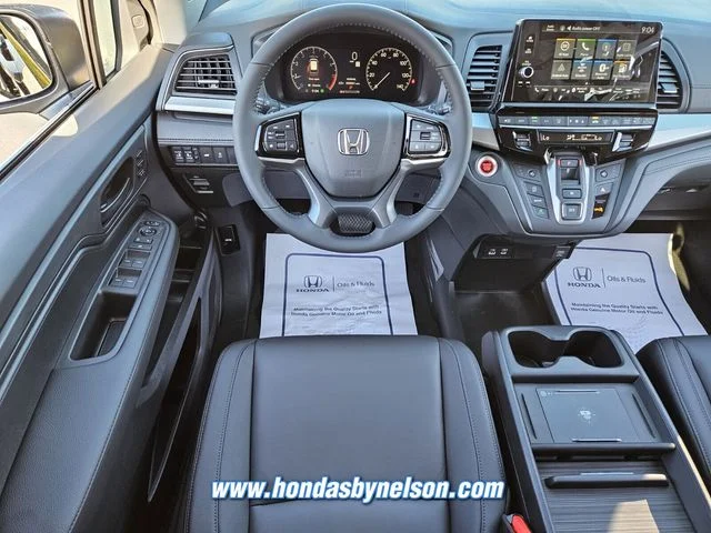 2026 Honda Odyssey EX-L - Photo 8