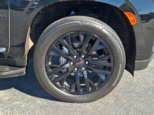 2024 GMC Yukon SLT - Photo 8