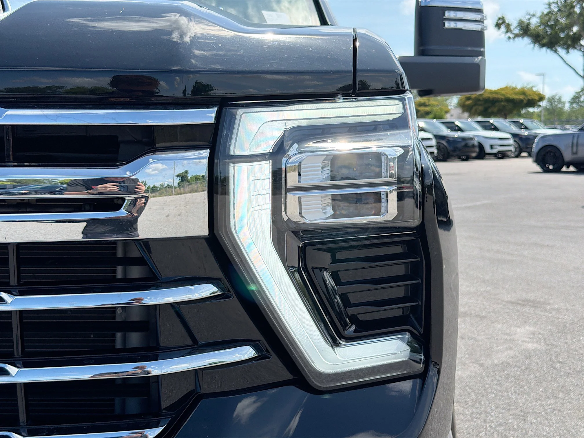 2024 Chevrolet Silverado 2500HD LTZ - Photo 9
