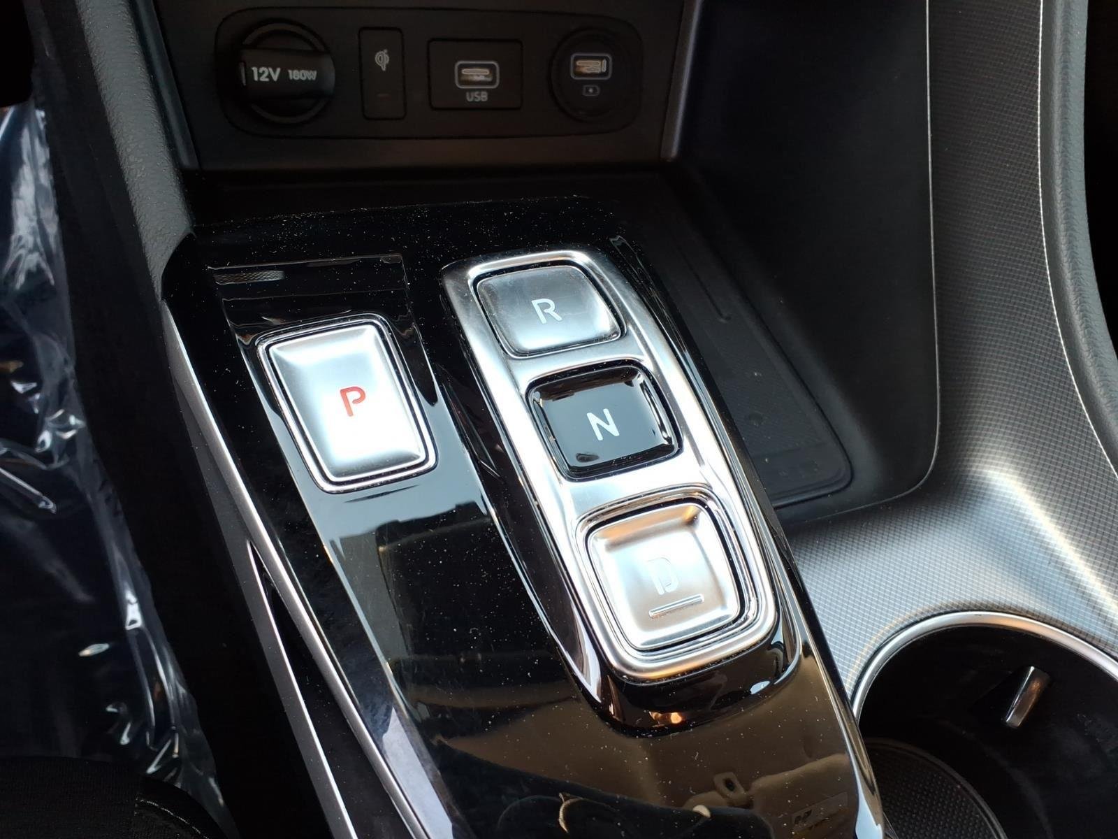 Used 2023 Curated Silver Hyundai SEL image 7
