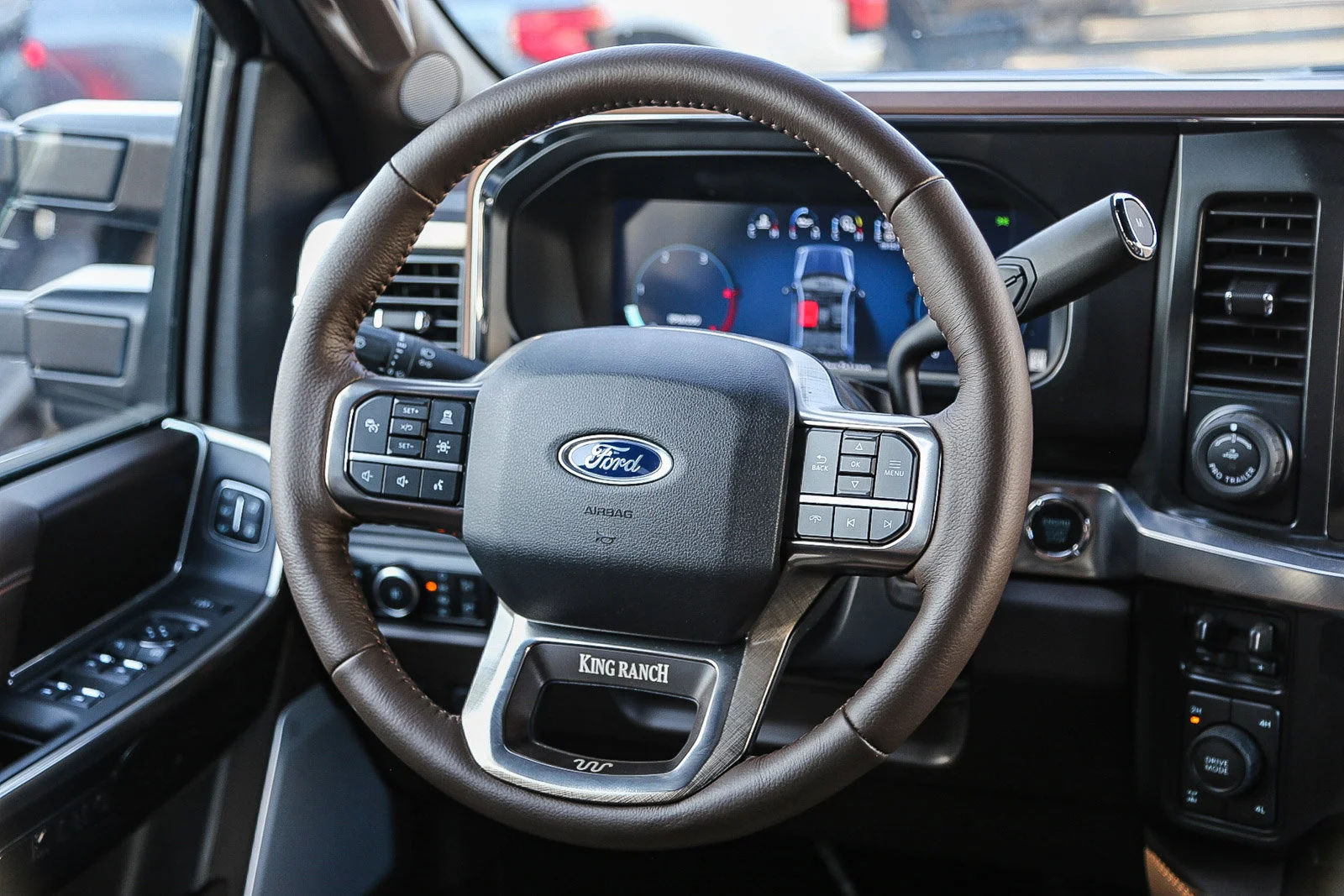 New 2026 Star White Metallic Tri-Coat Ford F-250® King Ranch® image 17