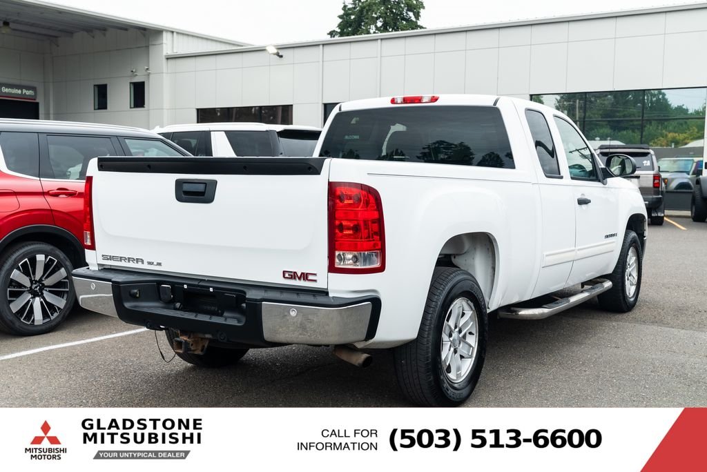 Used 2008 Summit White GMC SLE1 image 7