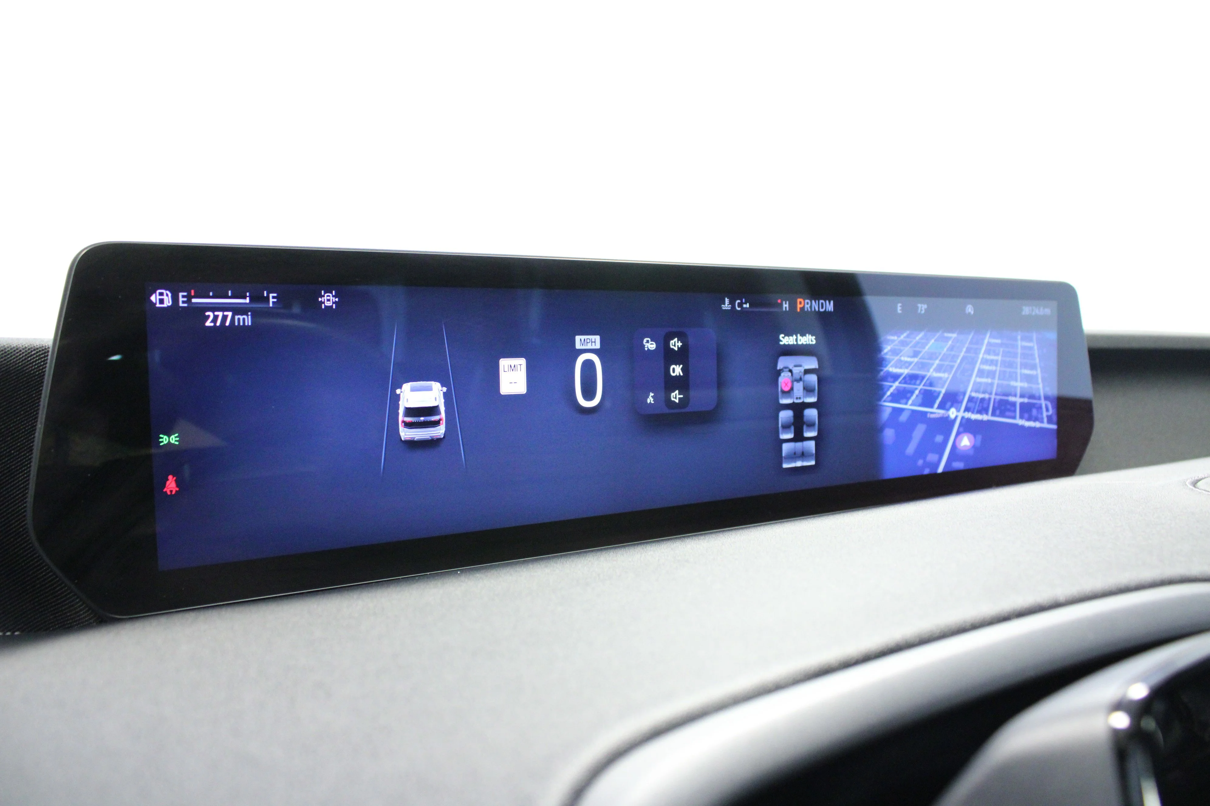 Used 2025 Oxford White Ford Platinum image 25