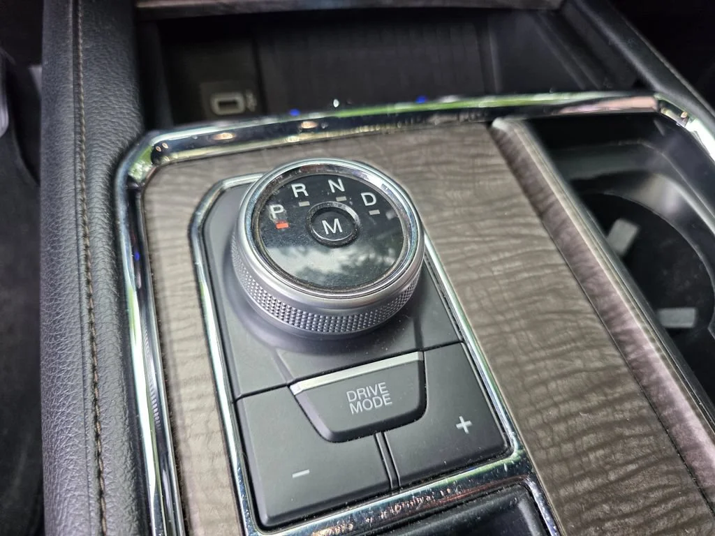 Used 2019 Black Ford Limited image 20