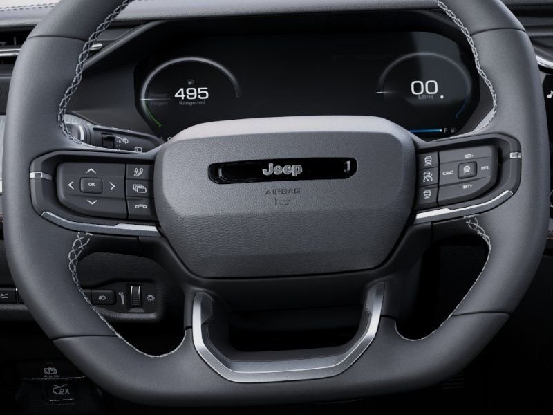 New 2026 Diamond Black Crystal Pearl-Coat Exterior Paint Jeep Laredo image 19