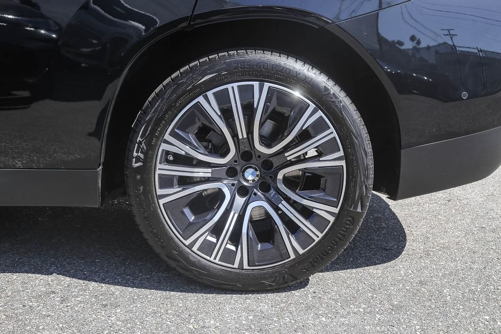 Used 2026 Black Sapphire Metallic BMW 30 xDrive image 8