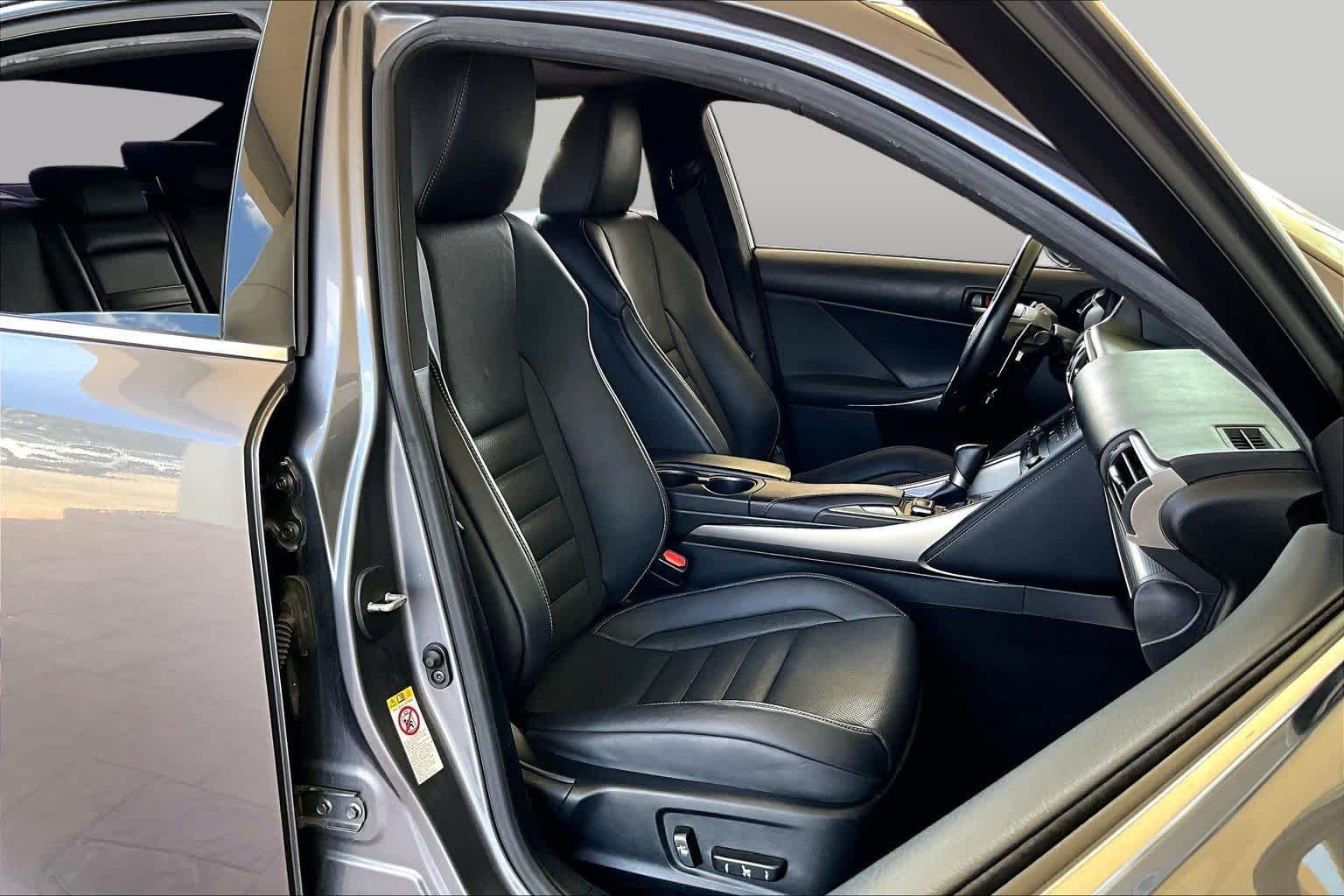 Used 2018 Nebula Gray Pearl Lexus  image 8