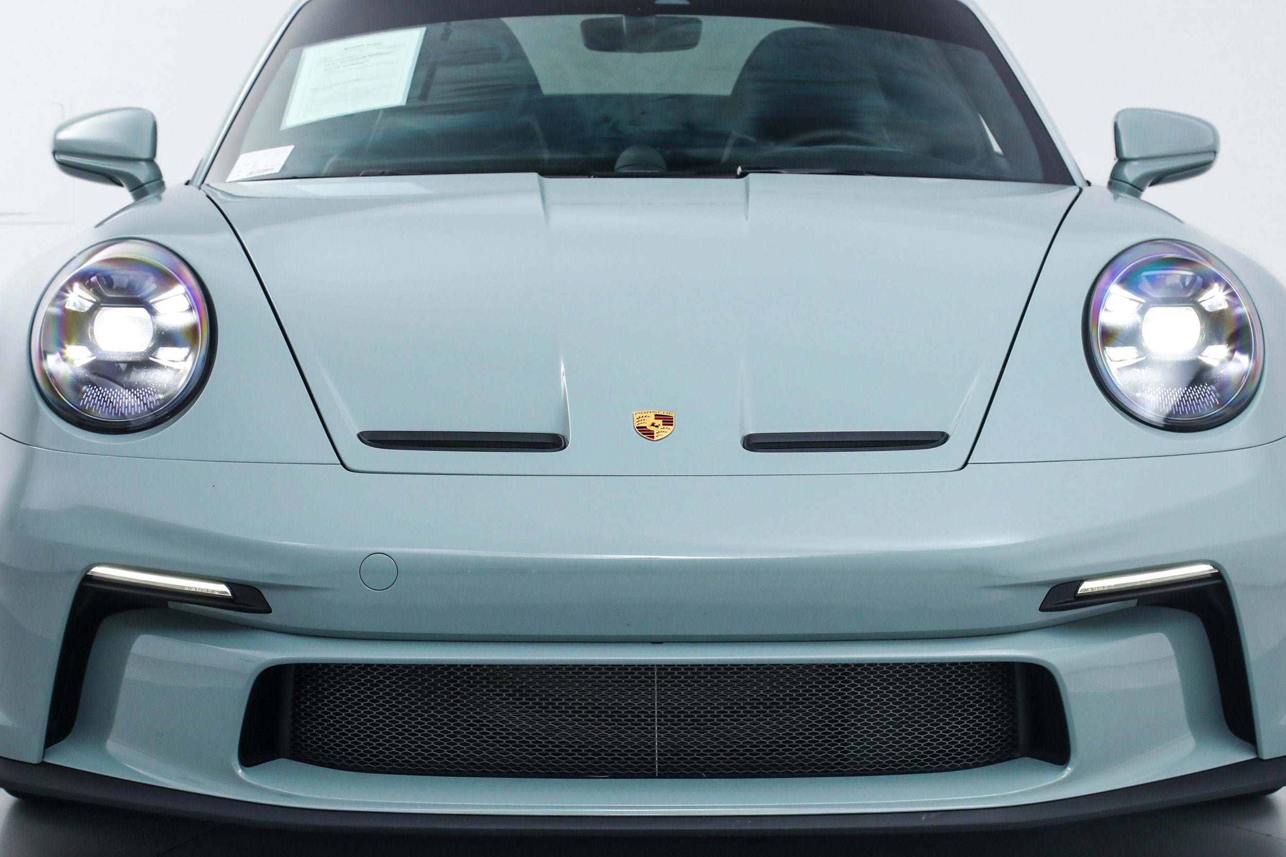 Used 2024 Green Porsche S/T image 9