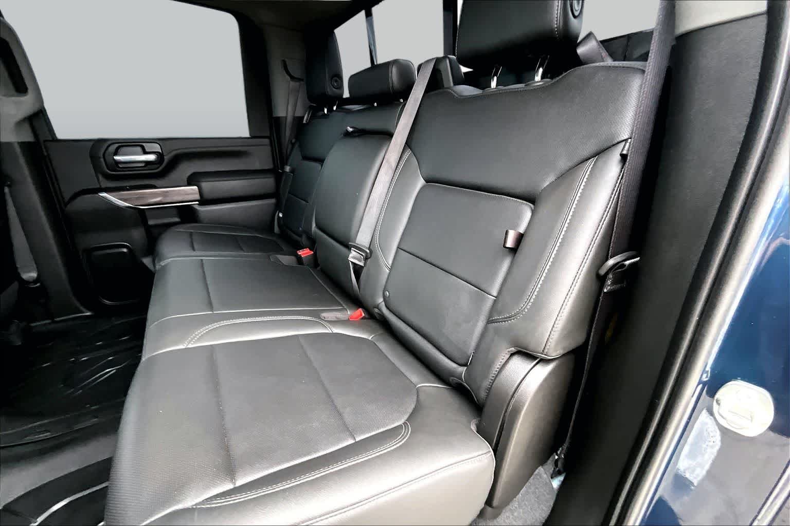 Used 2020 Northsky Blue Metallic Chevrolet LTZ image 34