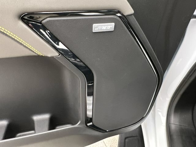 2023 Chevrolet Silverado 1500 ZR2 - Photo 33