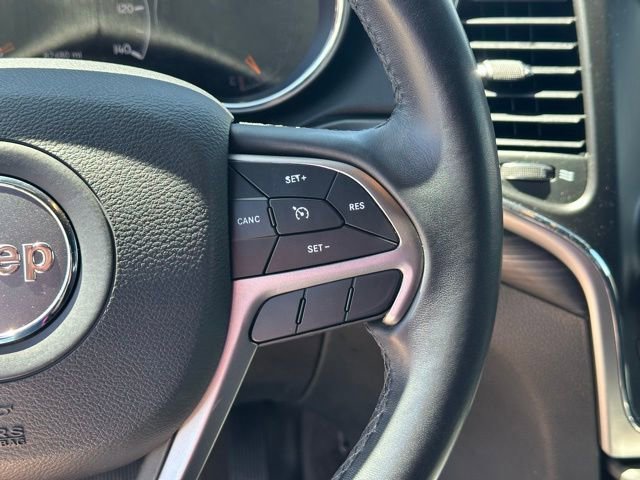 Used 2019 Gray Jeep Laredo E 4x4 image 19