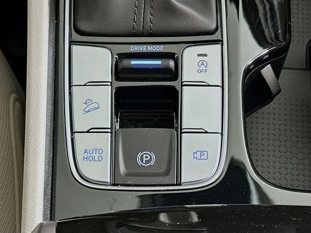 New 2026 Green Hyundai SEL image 18