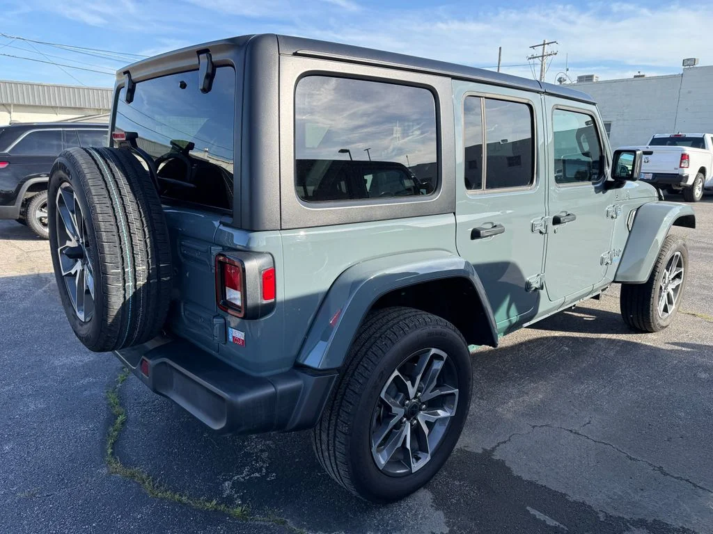 Used 2024 Gray Jeep Sport S 4xe image 19
