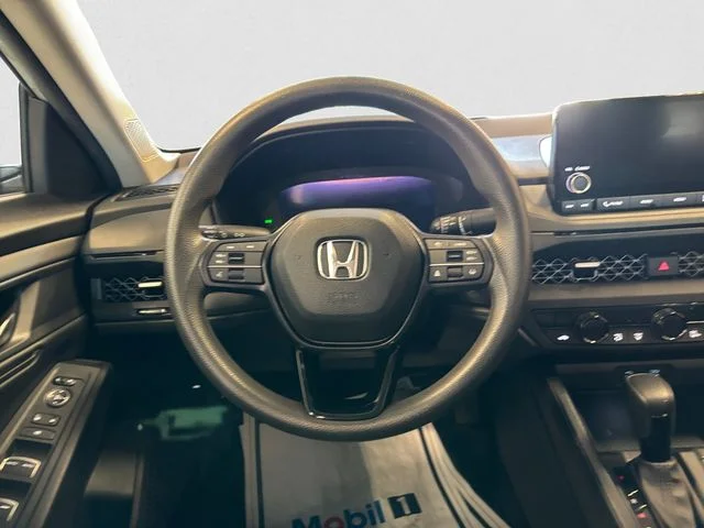Used 2024 Solar Silver Honda EX image 13