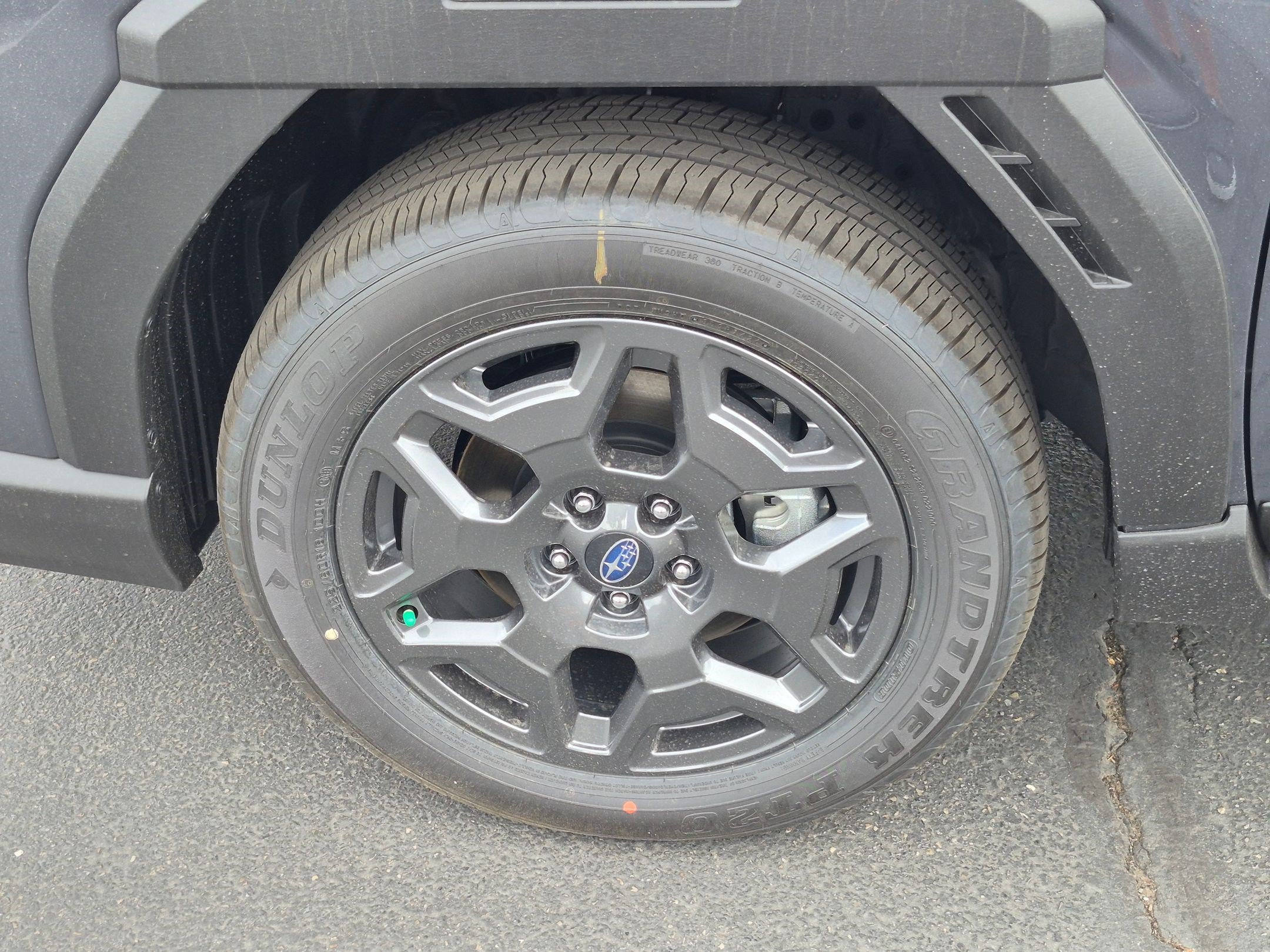 New 2026 MAGNETITE GRAY METALLIC Subaru Premium image 16
