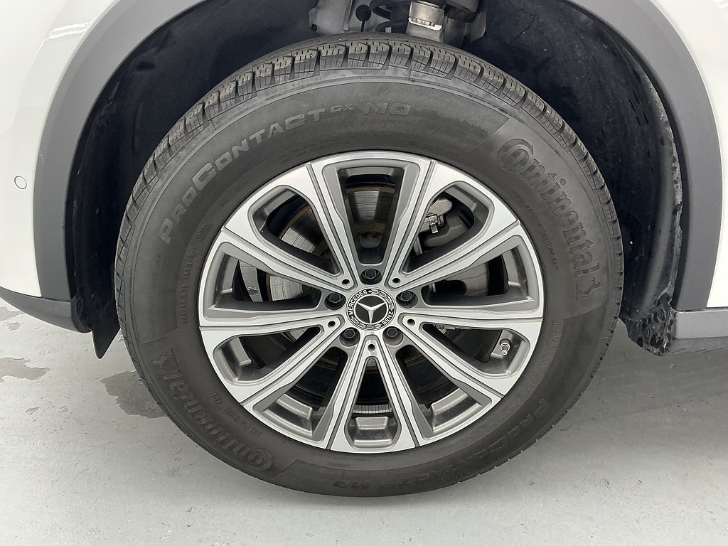 Used 2024 WHITE Mercedes-Benz GLC 300 4MATIC® image 17