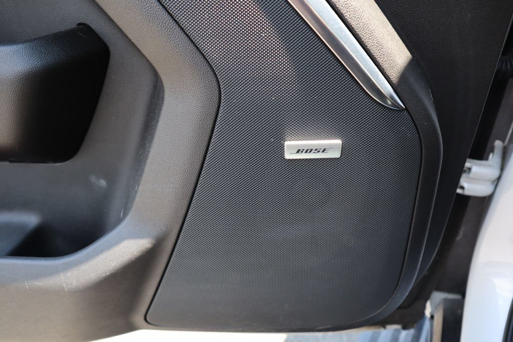 Used 2021 WHITE FROST TRICOAT GMC Denali image 19