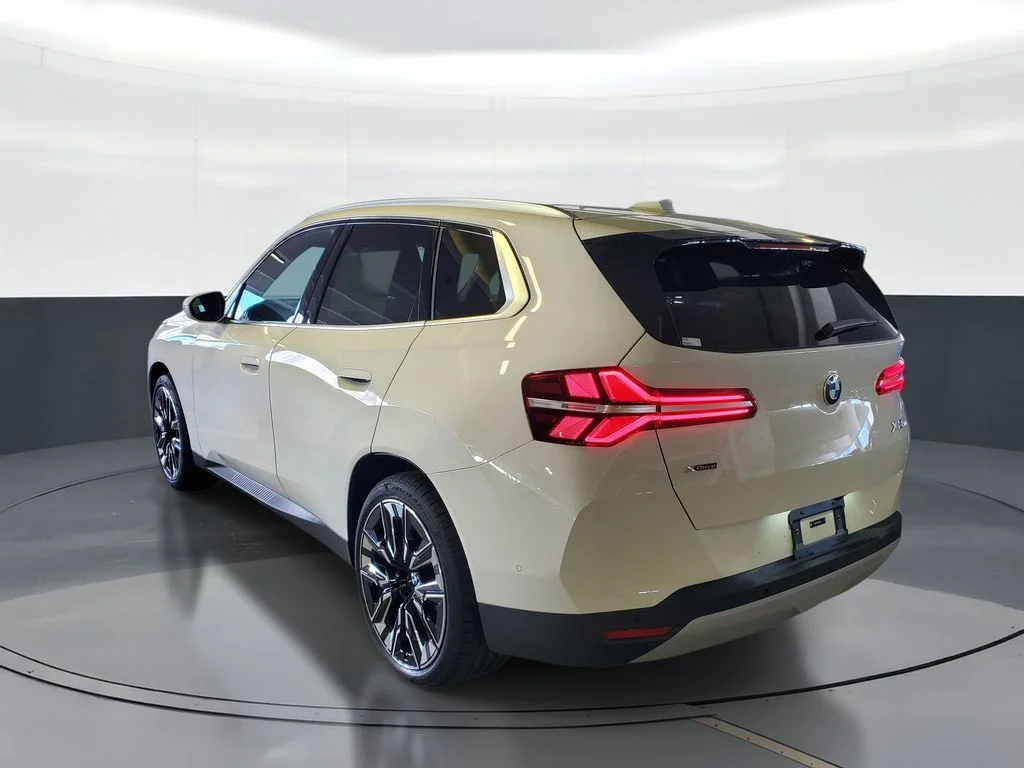 Used 2026 Alpine White BMW 30 xDrive image 4