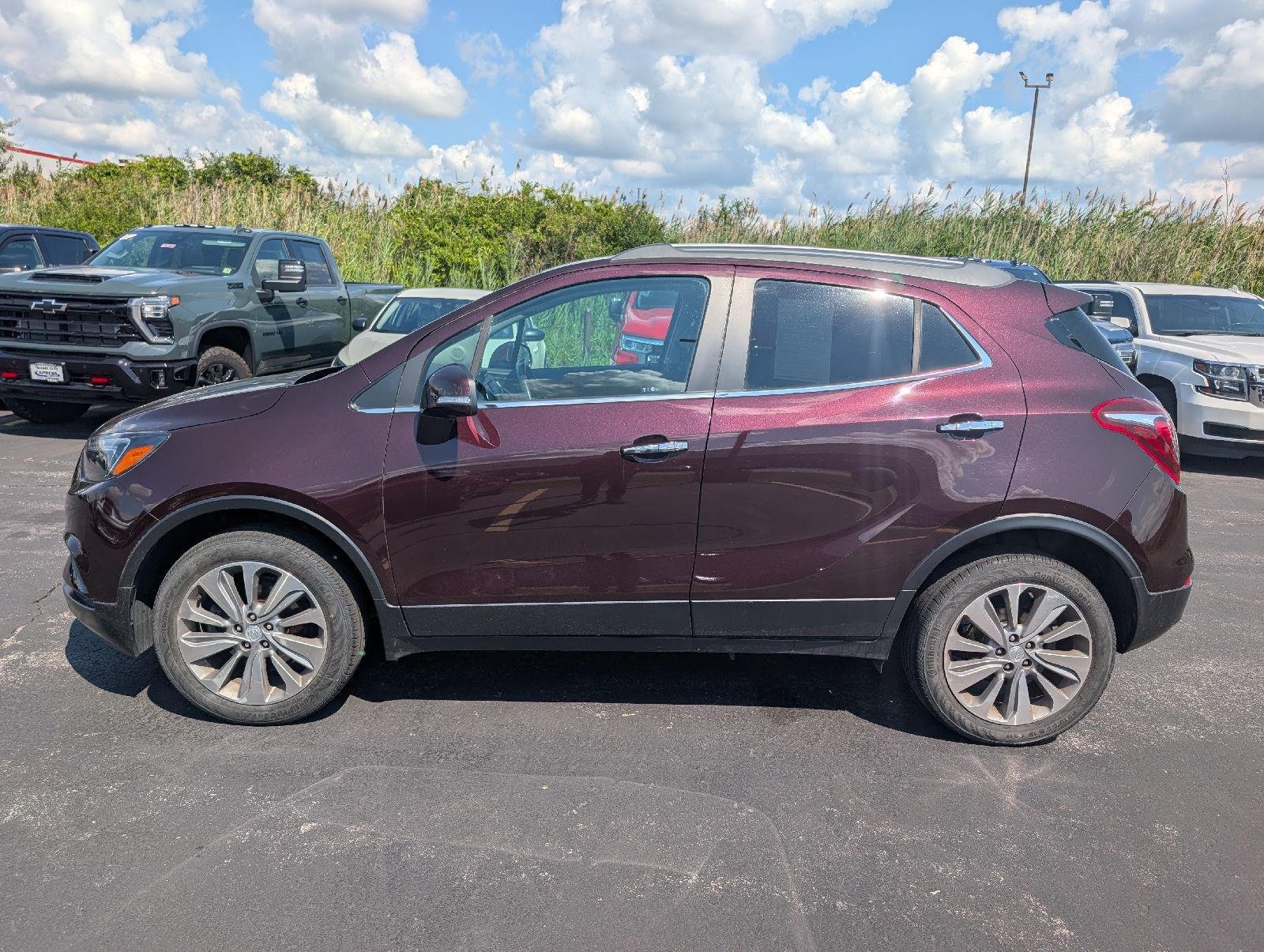 Used 2018 Black Cherry Metallic Buick Preferred image 5