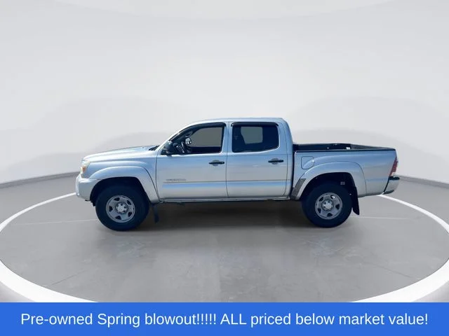 Used 2013 Silver Toyota SR5 image 5