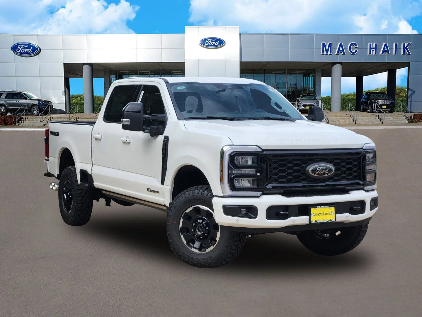 New 2026 Star White Metallic Tri-Coat Ford F-250® Lariat® image 1