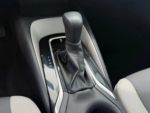 Certified Used 2025  Toyota LE image 46