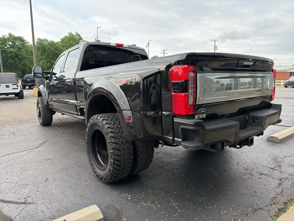 Used 2024 Black Ford Limited image 4