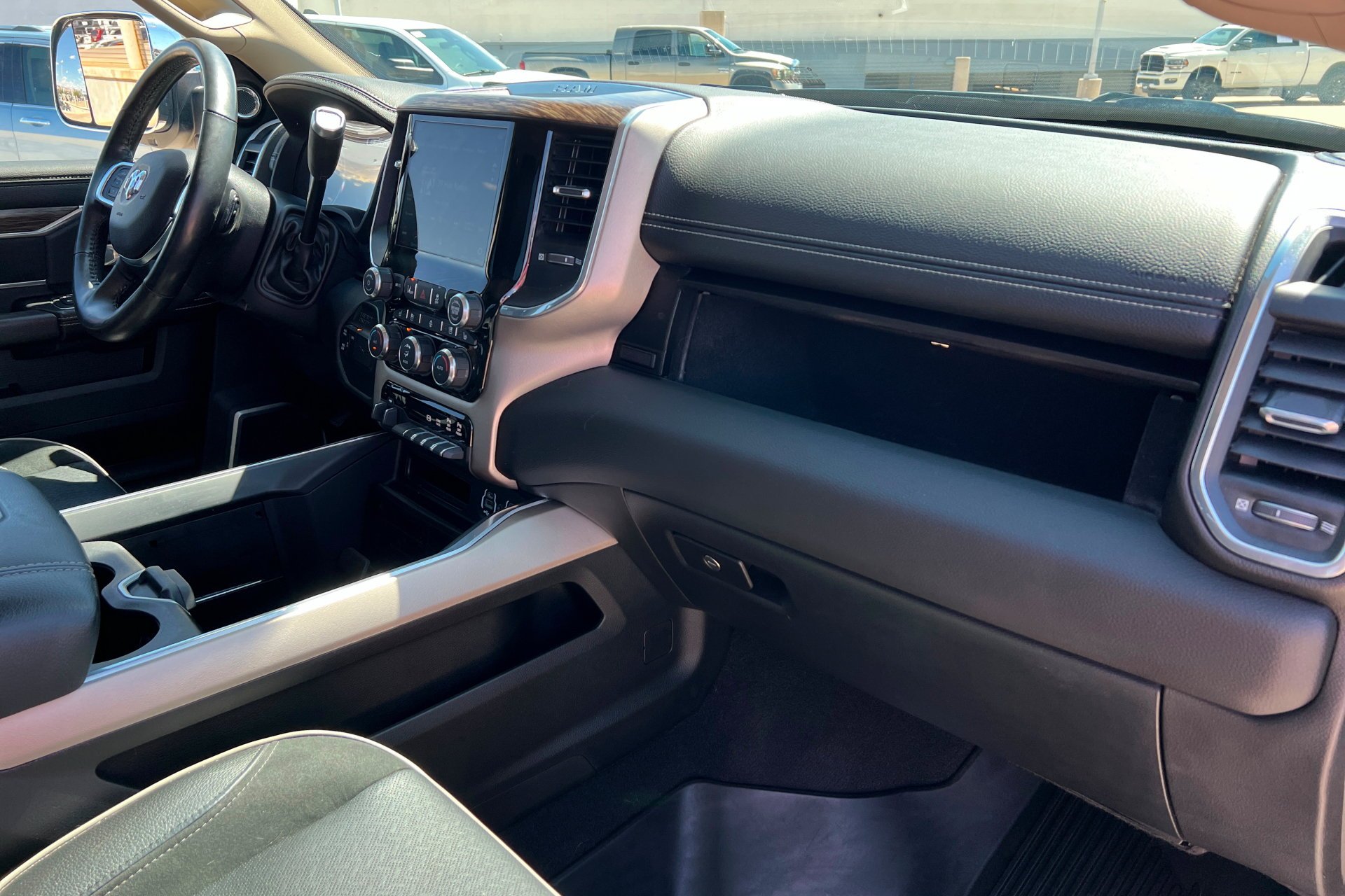 Certified Used 2021 Patriot Blue Pearlcoat Ram Laramie image 24