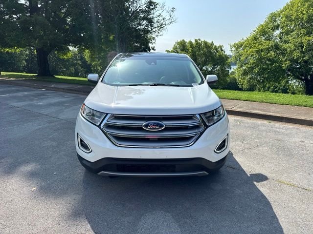 Used 2018 White Ford SEL image 2