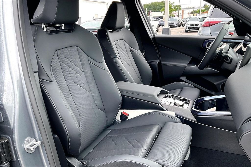 Used 2025 Gray BMW 30 xDrive image 30