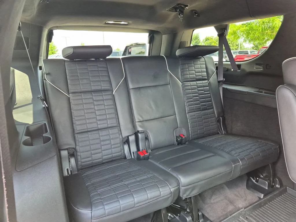 Used 2025 Black Cadillac Sport Platinum image 39