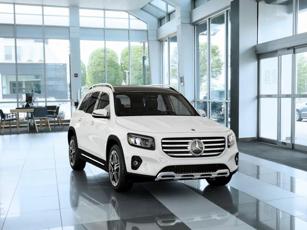 New 2026 Polar White Mercedes-Benz GLB 250 image 9