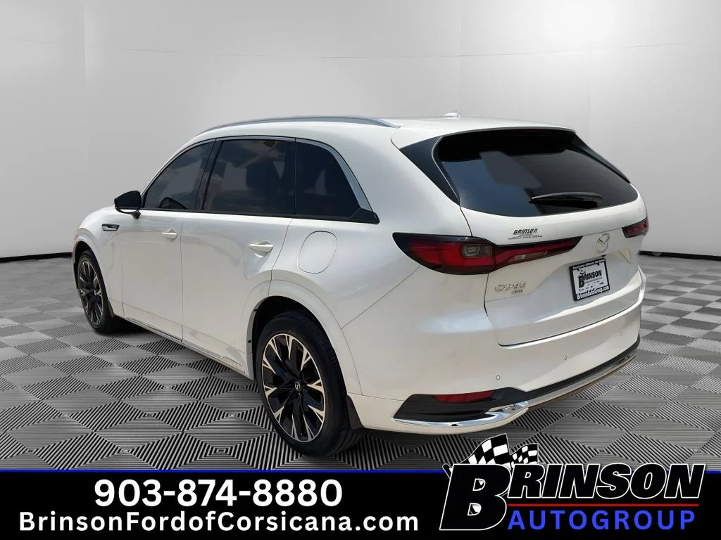 Used 2025 Rhodium White Premium Mazda S Premium Package image 5