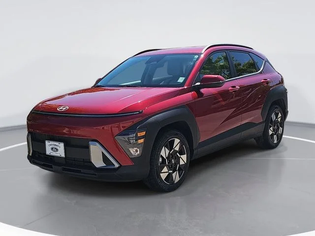 Used 2025 Red Hyundai SEL image 7