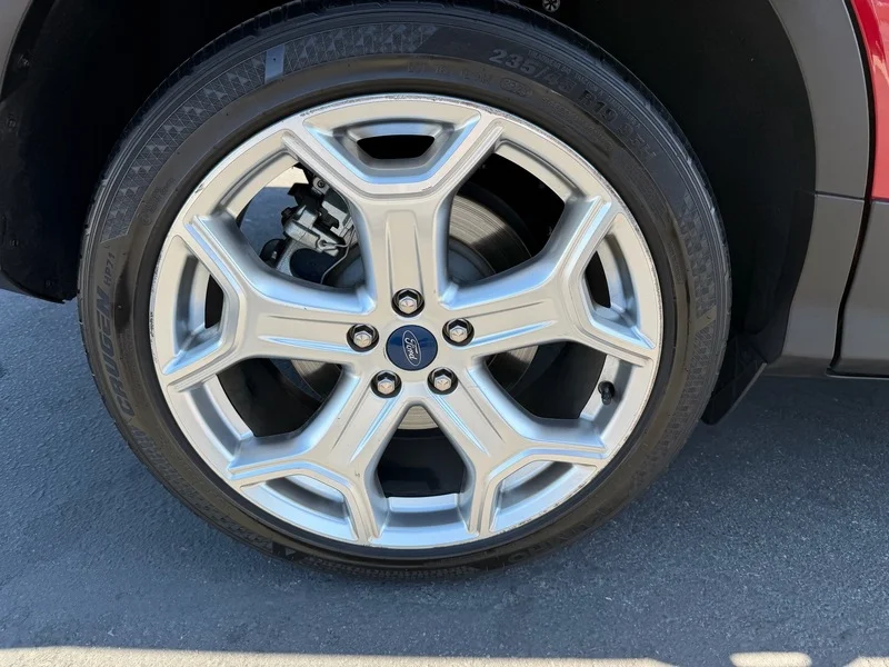 Used 2019 Ruby Red Metallic Ford Titanium image 25