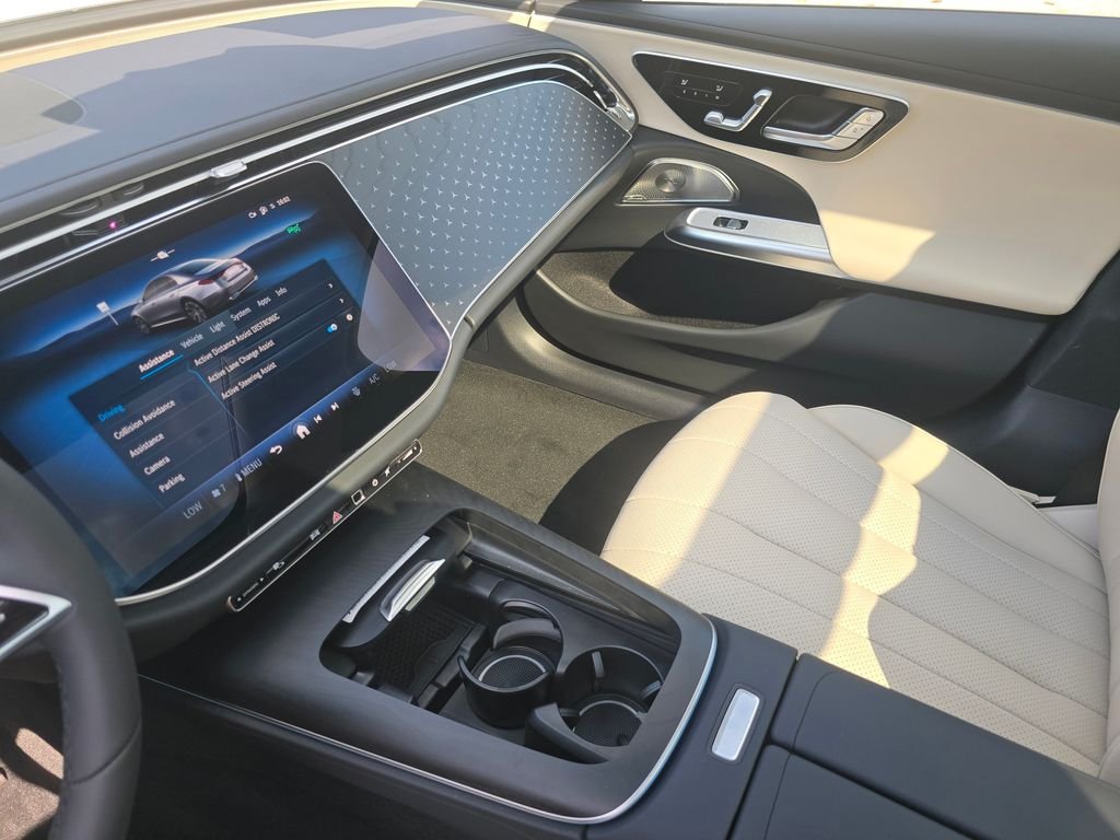 New 2027 Polar White Mercedes-Benz E 350 image 31